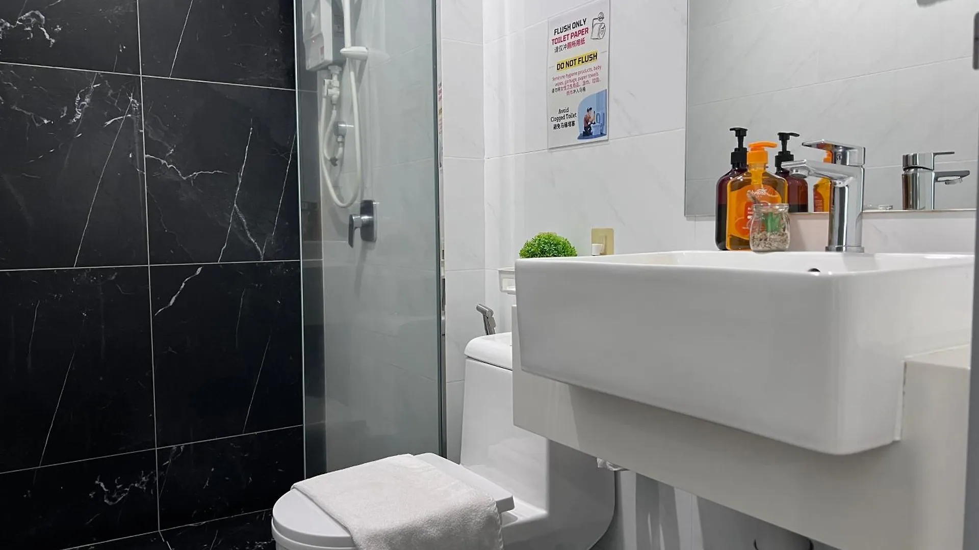 Apartment Fresh New Look Georgetown#Skypoolcontemporarysuite Malaysia